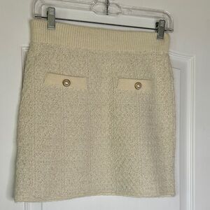 MNG Mango Knot Cream Mini Skirt With Decorative Pockets & Ribbed Waistband